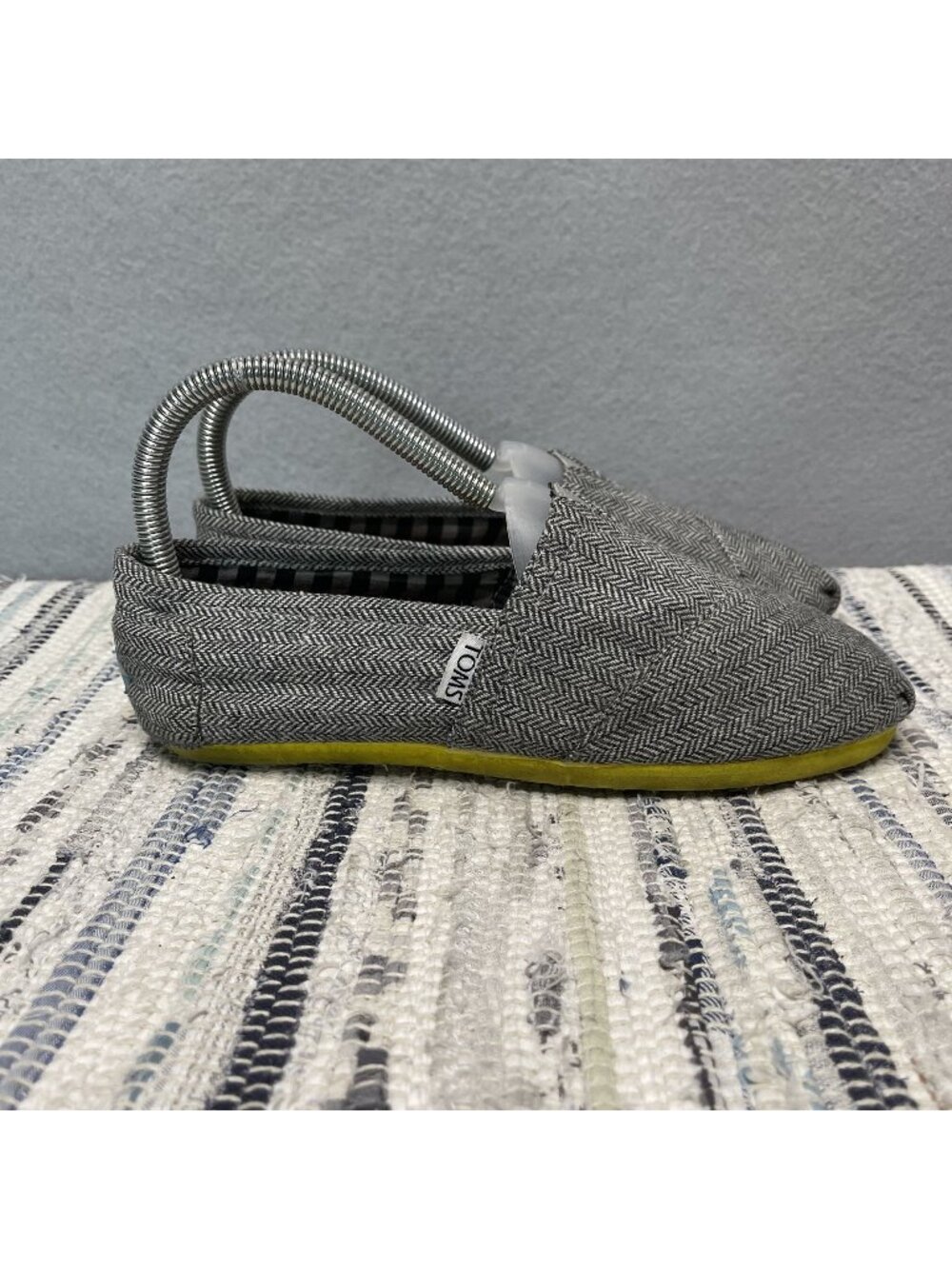 TOMS Womens Herringbone Alpargata Slip-On Flats Gray/Black Size 7